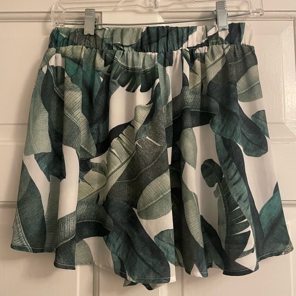 Show Me Your Mumu Carlos swing shorts - Picture 6 of 6